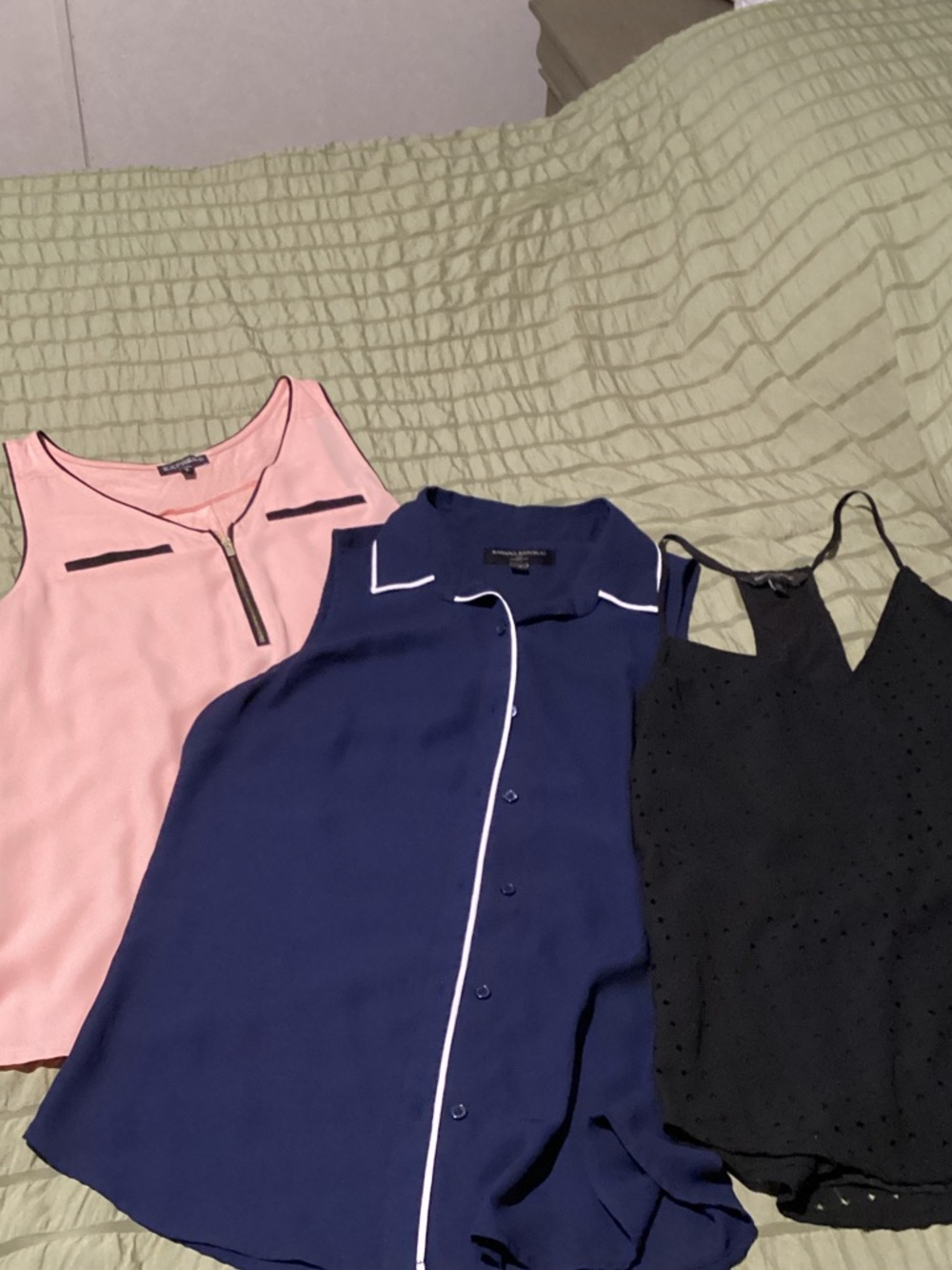 Banana Republic sleeveless tops
